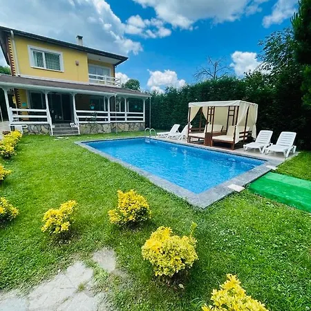 The Doctor's House Villa *